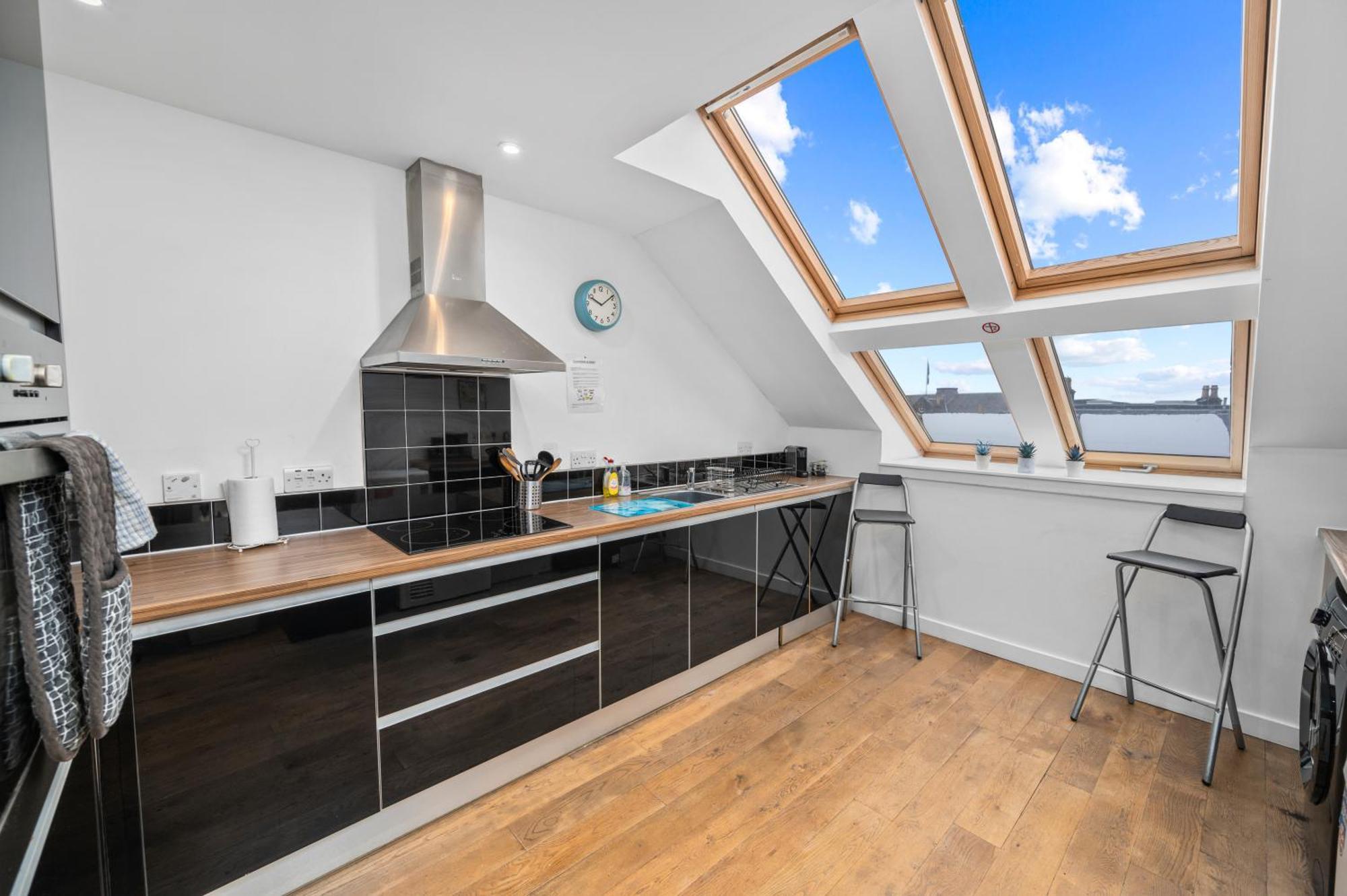 Stunning 2Br Loft Apt In Oban - Sea Views Exterior photo